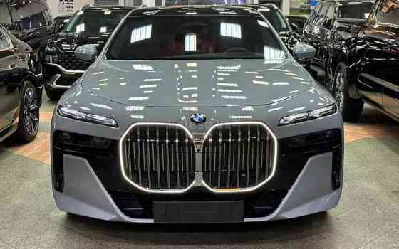 BMW 740, 2022 Almaty