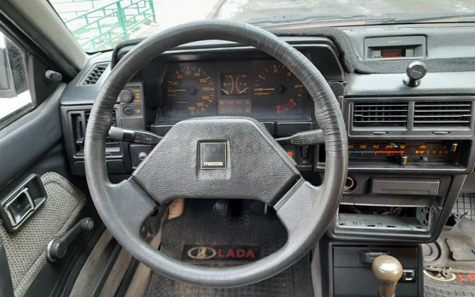 Mazda 323, 1987 Алматы - изображение 8