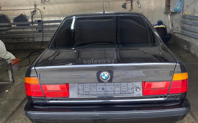BMW M5, 1995 Туркестан - изображение 3