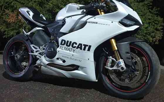 Ducati Panigale 1199s 2013 г. Астана