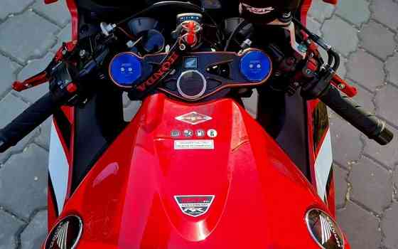 Honda Honda CBR1000 RA Fireblade 2016 г. Караганда