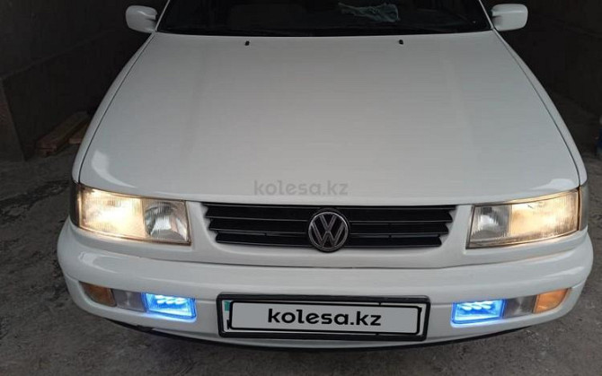 Volkswagen Passat, 1994 Шымкент - изображение 1