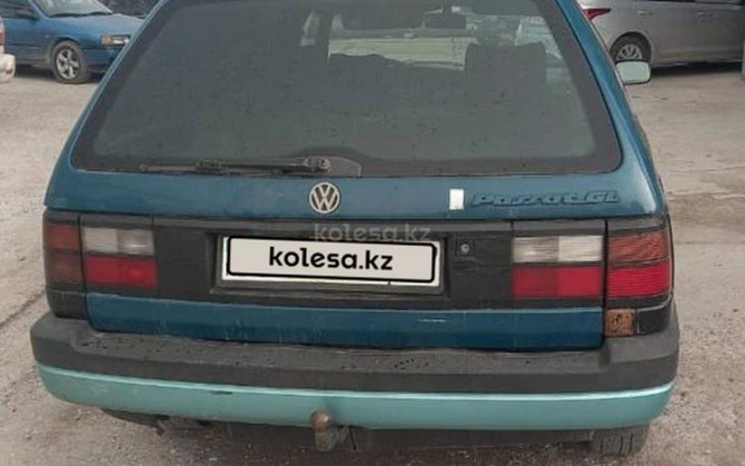 Volkswagen Passat, 1993 Шымкент - изображение 4