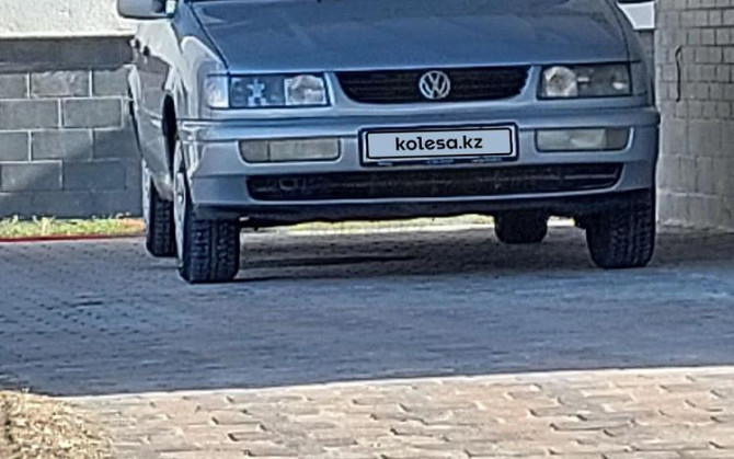 Volkswagen Passat, 1994 Шымкент - изображение 1