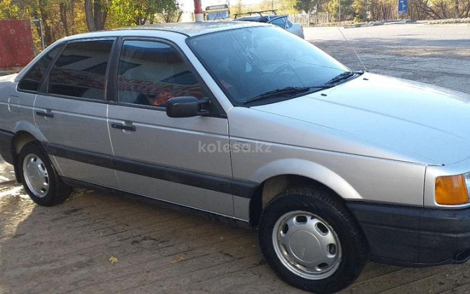 Volkswagen Passat, 1991 ж Уральск - изображение 3
