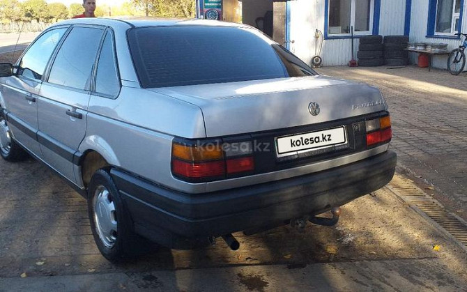 Volkswagen Passat, 1991 ж Уральск - изображение 1