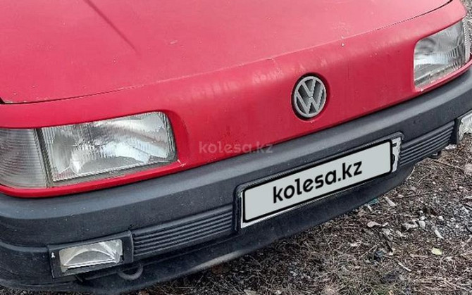 Volkswagen Passat, 1990 Балпык Би - изображение 4