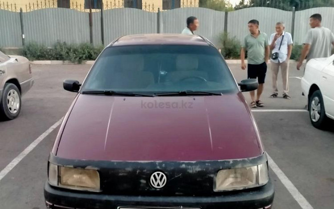 Volkswagen Passat, 1991 ж  - изображение 1