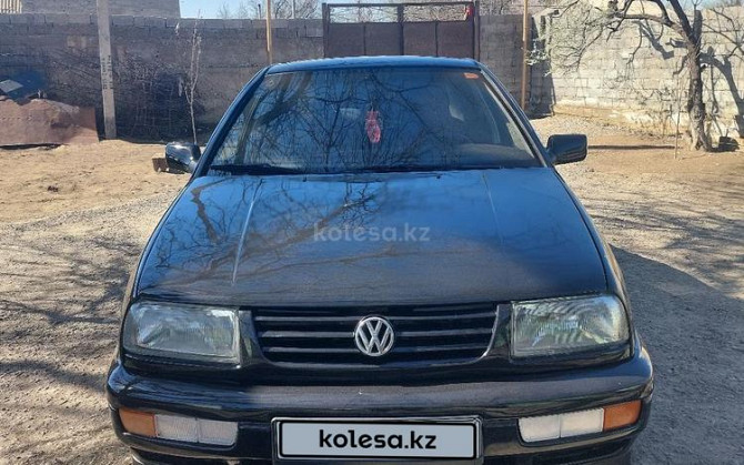 Volkswagen Vento, 1995 Шымкент - изображение 2