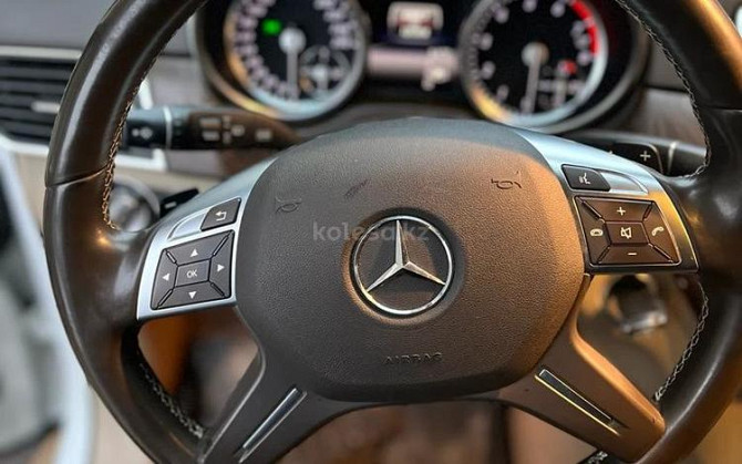 Mercedes-Benz ML 350, 2014 Алматы - изображение 6