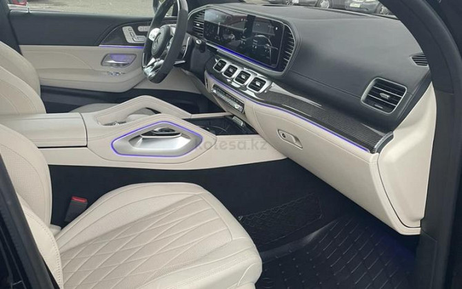 Mercedes-Benz GLS 63 AMG, 2021 ж Нур-Султан - изображение 8