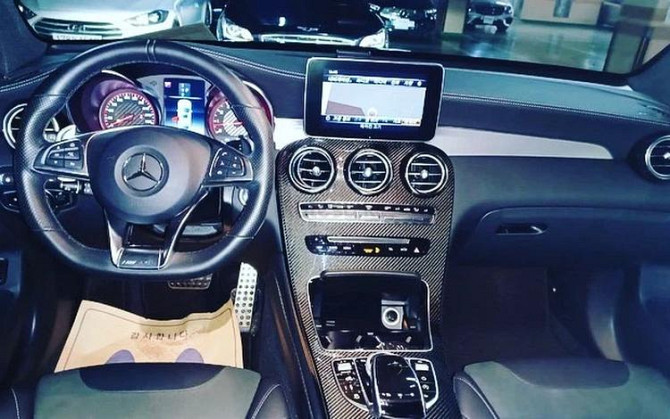 Mercedes-Benz GLC 43 AMG, 2019 Усть-Каменогорск - изображение 8