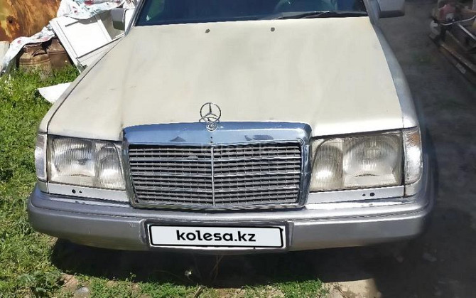 Mercedes-Benz E 260, 1988 Алматы - изображение 1