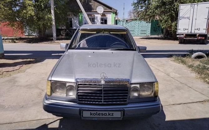 Mercedes-Benz E 260, 1991 Кызылорда - изображение 2