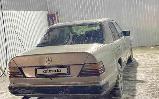 Mercedes-Benz E 230, 1992 Aqtau