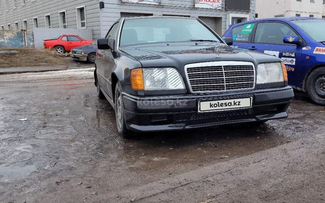 Mercedes-Benz E 230, 1990 Астана - изображение 2