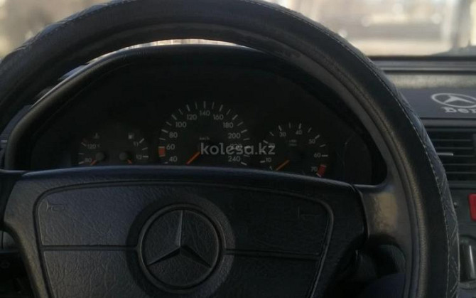 Mercedes-Benz C 280, 1993 Тараз - изображение 4