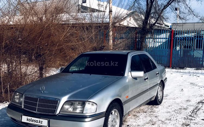 Mercedes-Benz C 220, 1995 ж.ш Алматы - изображение 1
