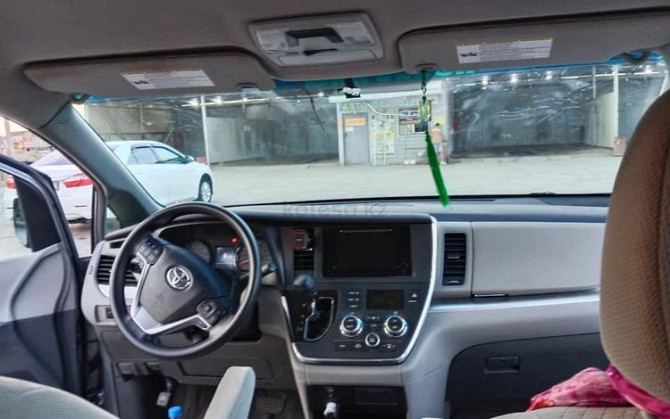 Toyota Sienna, 2015 Актау - изображение 4