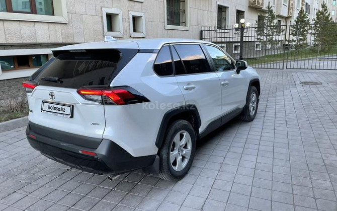 Toyota RAV 4, 2020 Astana - photo 3