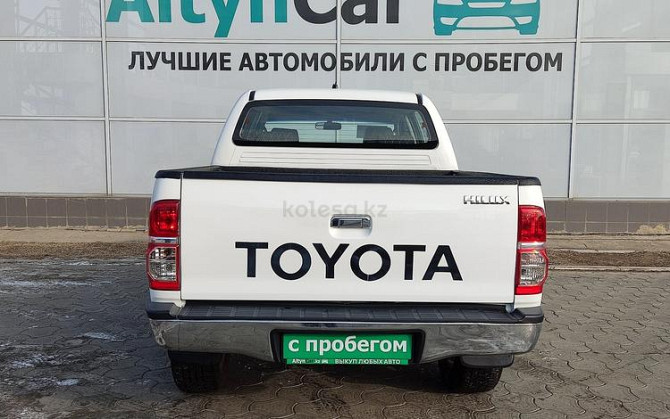 Toyota Hilux, 2014 ж Уральск - изображение 6