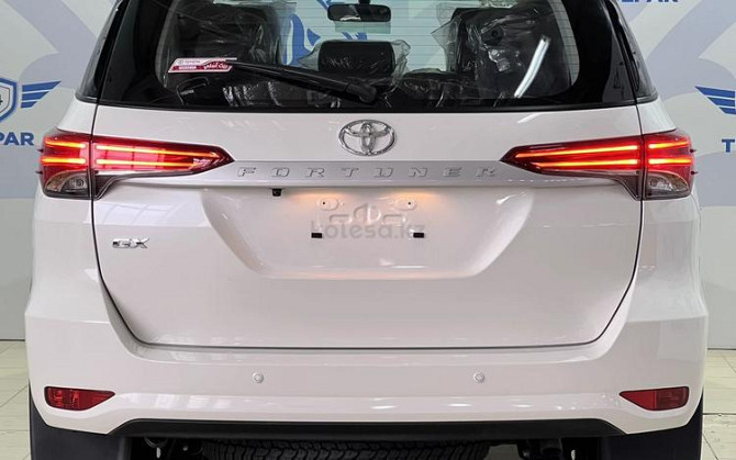 Toyota Fortuner, 2022 ж Актобе - изображение 3