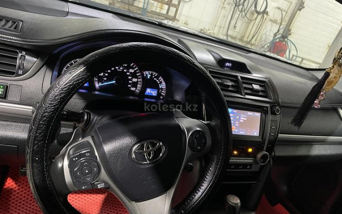 Toyota Camry, 2012 Уральск - изображение 4