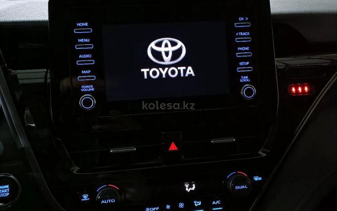 Toyota Camry, 2022 Шымкент - изображение 8