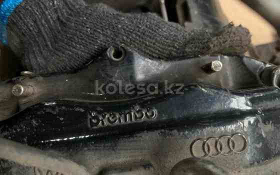 Передние суппорта Brembo 4 pot Audi s8 Audi S8, 1996-1999 Алматы