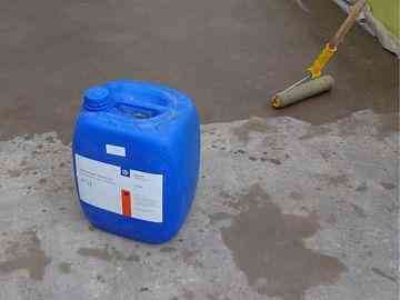 Химически активная жидкая пропитка для бетона Маногард Топ 117 Нур-Султан