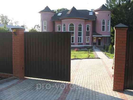 Откатные уличные ворота с заполнением профлистом REVOLUTION-SLD Астана