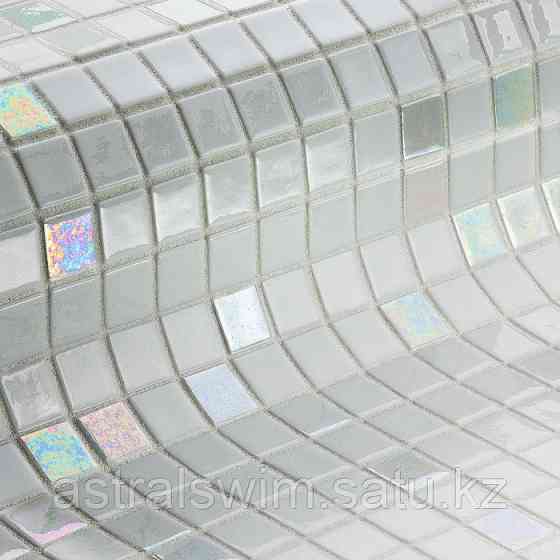 Стеклянная облицовочная мозаика модели Diamond Нур-Султан