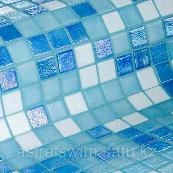 Стеклянная облицовочная мозаика модели Sky Нур-Султан