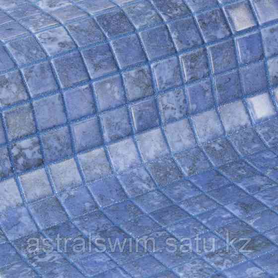 Стеклянная облицовочная мозаика модели Zen Bluestone Астана