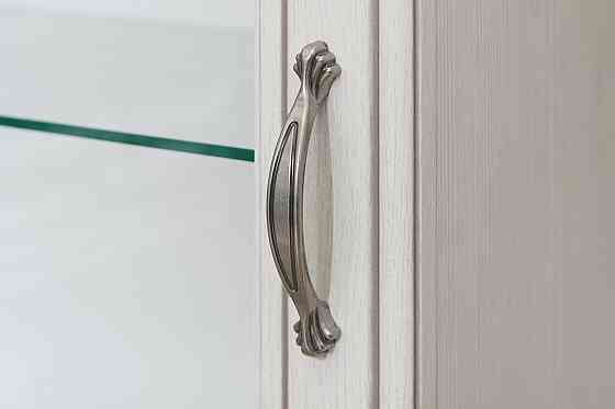 Шкаф-витрина Tiffany вудлайн кремовый 69х212,1х39,6 см Астана