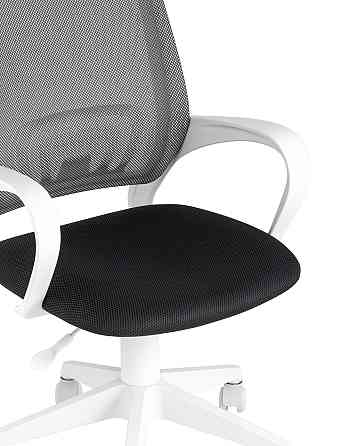 Кресло офисное Basic серый крестовина пластик белый Алматы