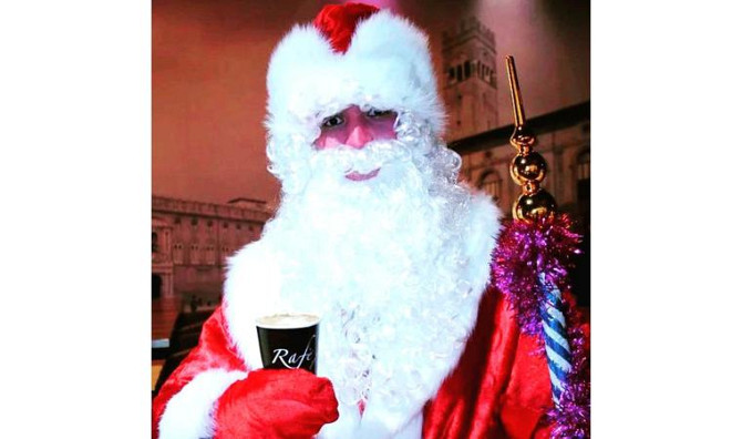 Веселый Дед Мороз и Санта Клаус Астана - изображение 2
