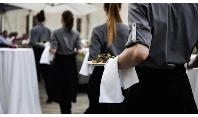 Выездные официанты на банкет Кокшетау - изображение 1